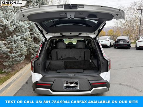 Used 2025 Kia EV9 Wind image 38