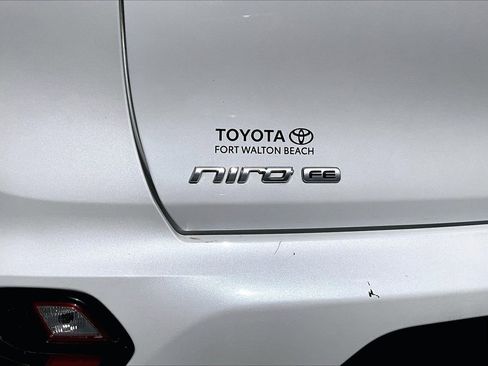 Used 2020 Kia Niro LX image 26