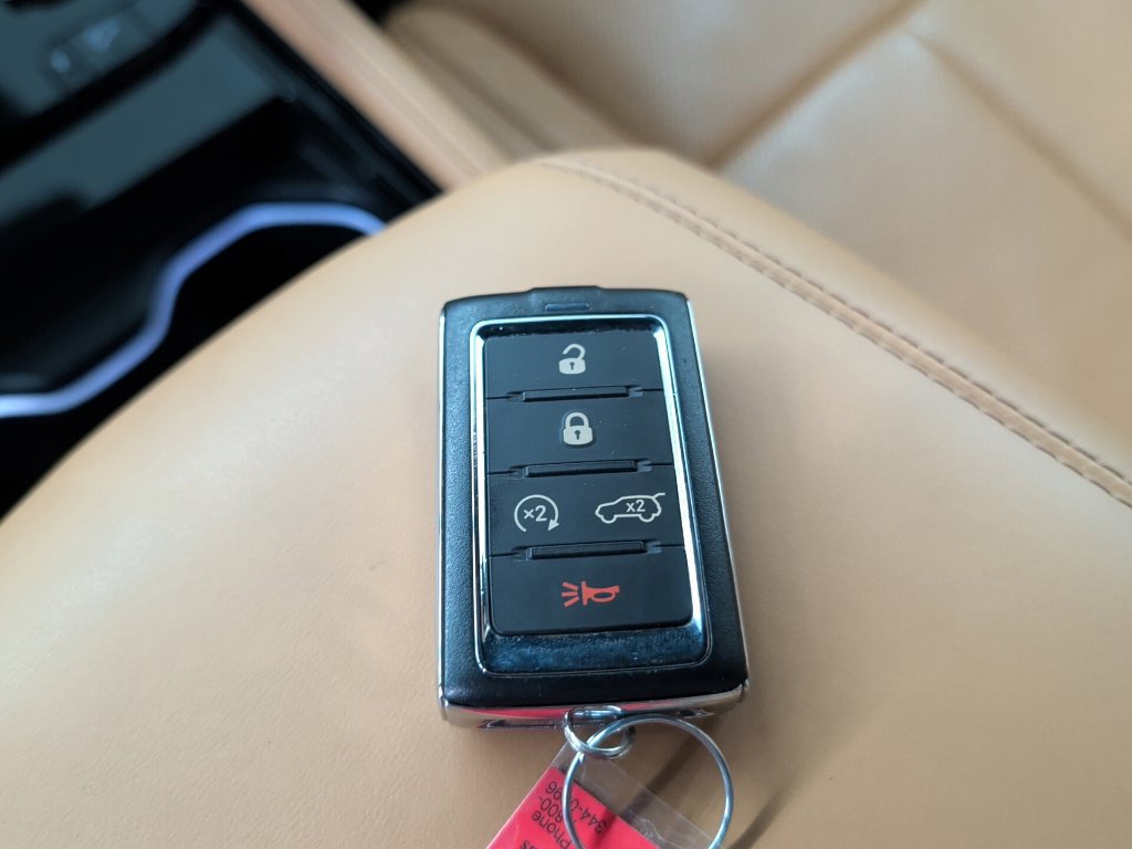 Used 2023 Jeep Grand Cherokee Summit AWD/4WD image 21