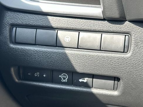 New 2026 Nissan Rogue SV AWD/4WD image 28