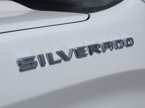 Used 2026 Chevrolet Silverado 1500 RST RWD image 10