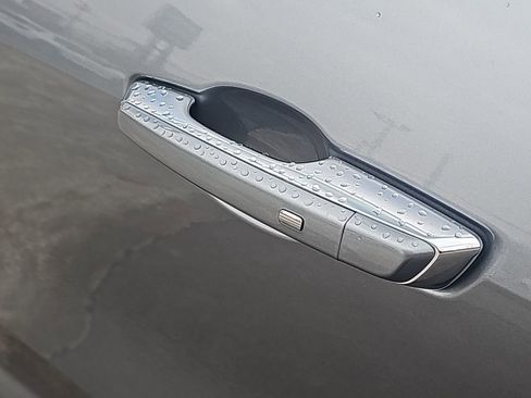 New 2026 GMC Acadia Denali w/ Super Cruise Package image 11