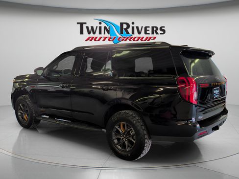 Used 2026 Ford Expedition Tremor AWD/4WD image 4