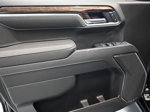 New 2026 GMC Sierra 1500 Elevation image 24