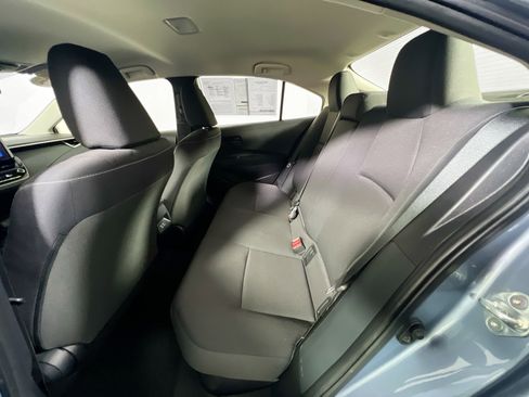 Used 2025 Toyota Corolla LE FWD image 28
