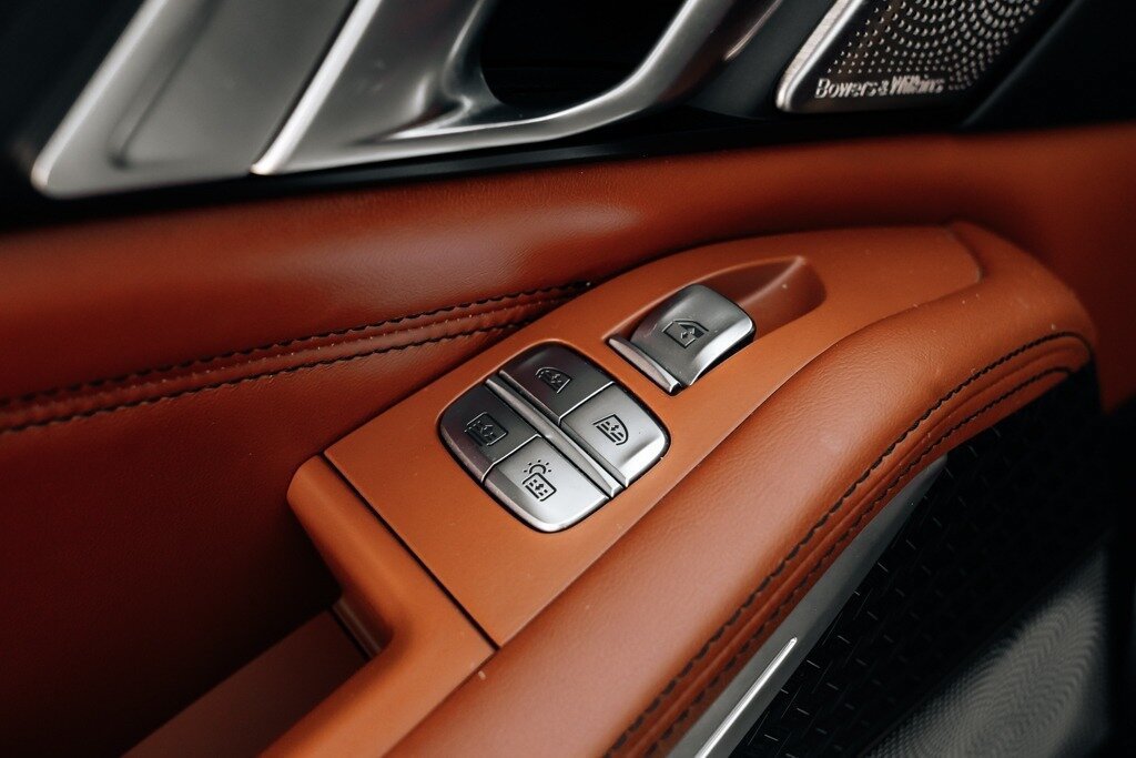 Used 2022 BMW ALPINA XB7 AWD/4WD image 54