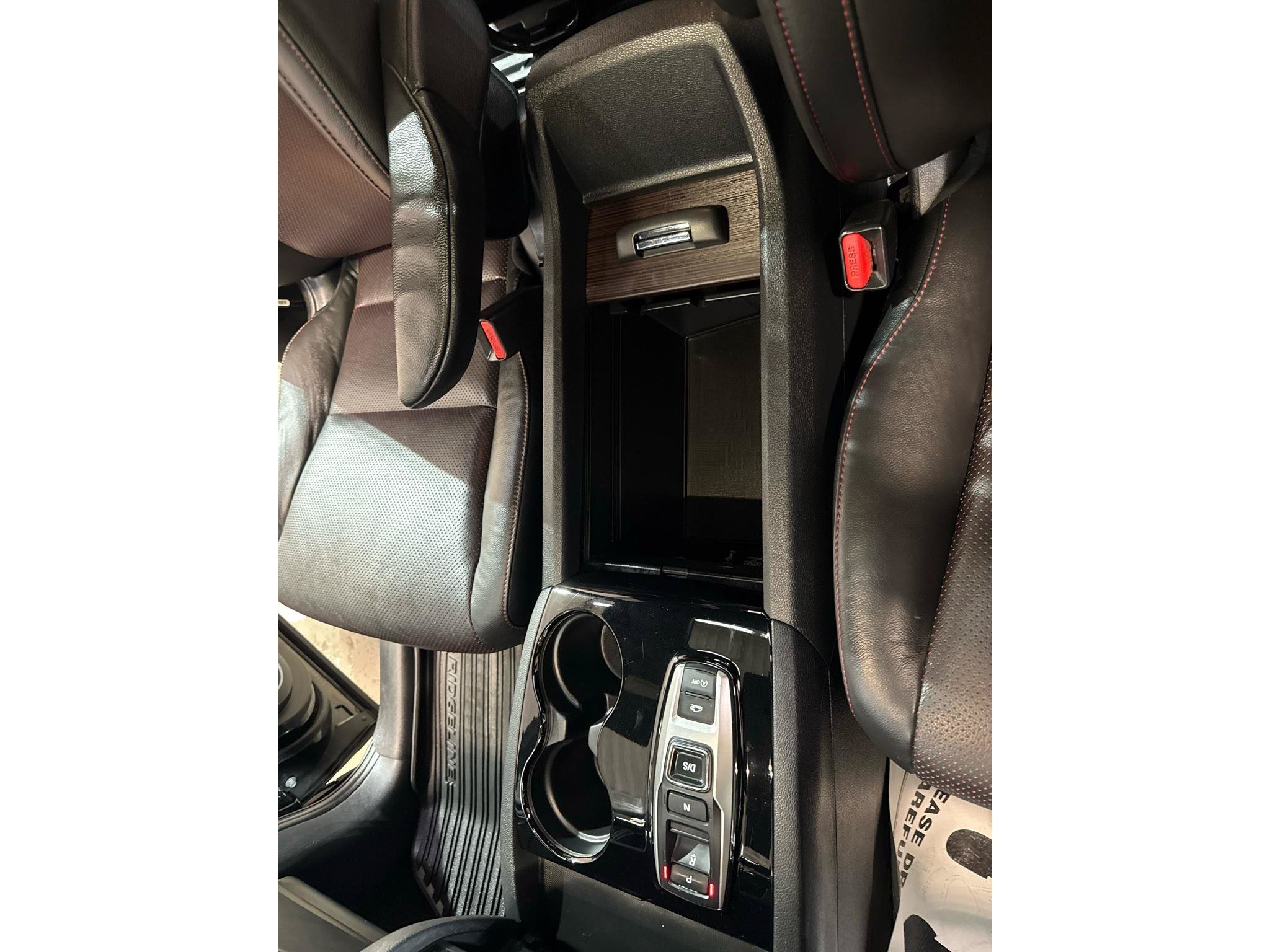 Used 2020 Honda Ridgeline Black Edition image 13
