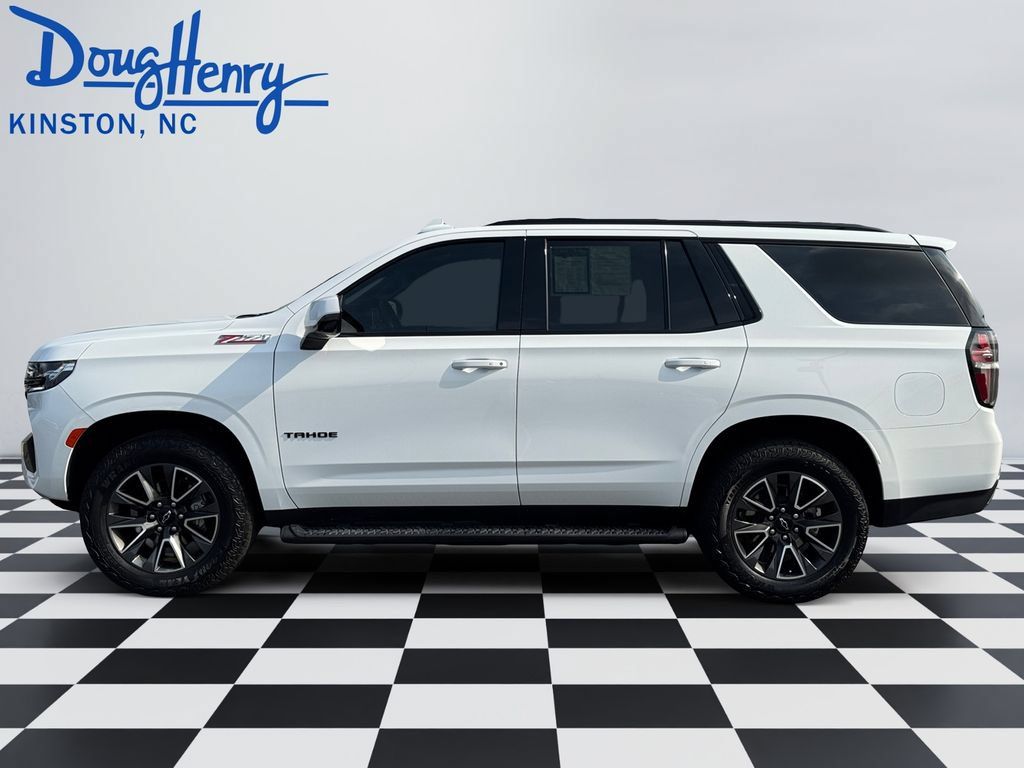 Used 2023 Chevrolet Tahoe Z71 w/ Luxury Package AWD/4WD image 2