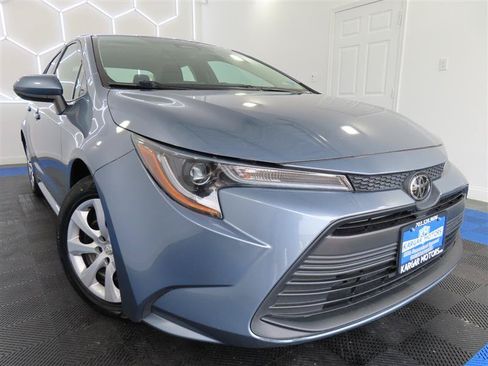 Used 2024 Toyota Corolla LE FWD image 2