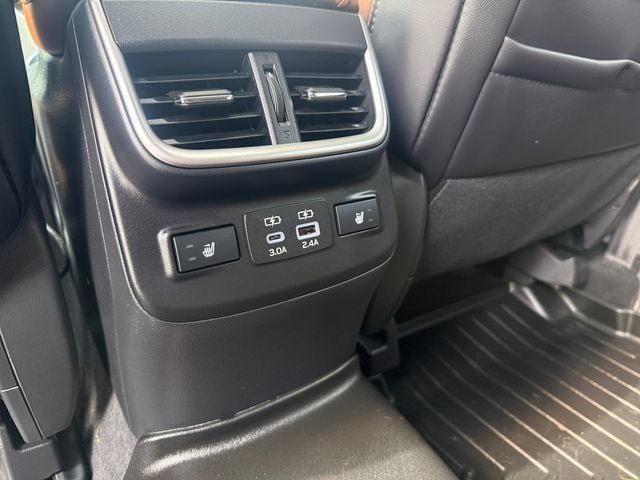 Certified 2025 Subaru Outback Touring XT AWD/4WD image 20