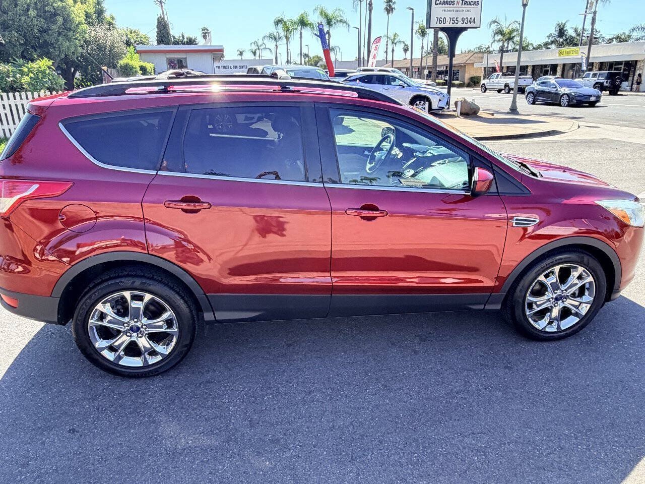 Used 2015 Ford Escape SE w/ Equipment Group 201A AWD/4WD image 8