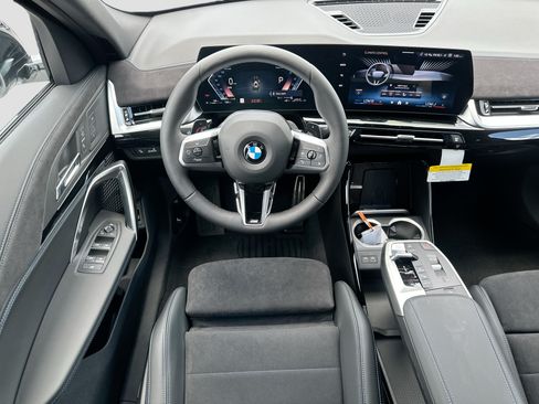 New 2026 BMW X2 xDrive28i w/ M Sport Package AWD/4WD image 16