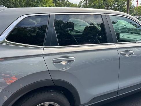 Used 2024 Honda CR-V EX-L image 11