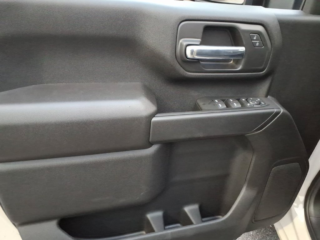 New 2026 Chevrolet Silverado 2500 Custom w/ Custom Value Package AWD/4WD image 16