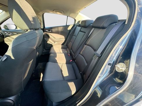 Used 2014 MAZDA MAZDA3 i Touring image 27