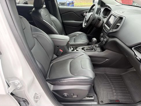 Used 2023 Jeep Cherokee Altitude Lux AWD/4WD image 13