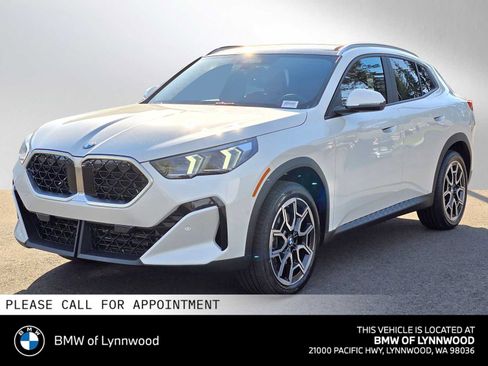 New 2026 BMW X2 xDrive28i w/ Technology Package AWD/4WD image 7