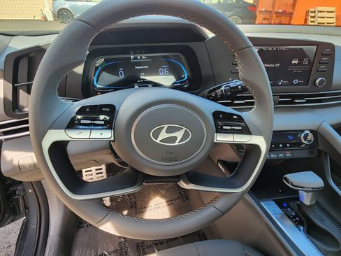 New 2026 Hyundai Elantra Sport image 11