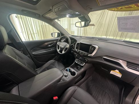 Used 2023 GMC Terrain SLT w/ Infotainment Package II AWD/4WD image 23
