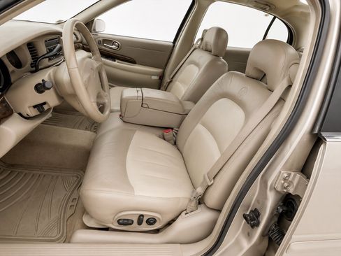 Used 2003 Buick Le Sabre Limited w/ Celebration Edition Package FWD image 6