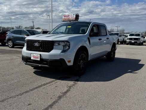 New 2026 Ford Maverick XLT w/ Equipment Group 301A AWD/4WD image 7