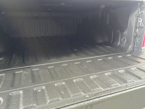 Used 2019 RAM 1500 Big Horn AWD/4WD image 17