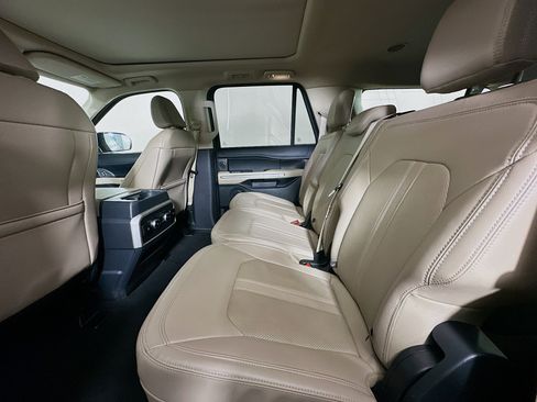 Used 2024 Ford Expedition Max Limited image 29
