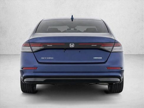 Used 2023 Honda Accord EX-L image 6