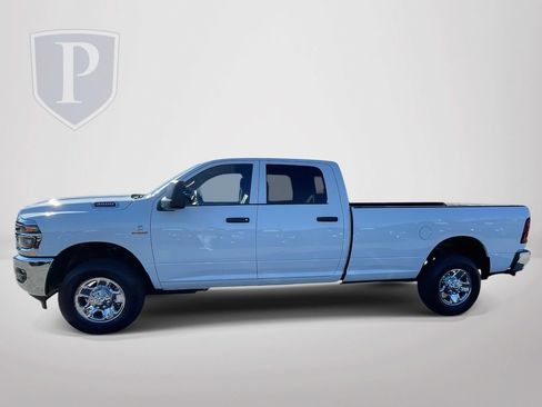 New 2026 RAM 3500 Tradesman w/ Chrome Appearance Group A AWD/4WD image 5