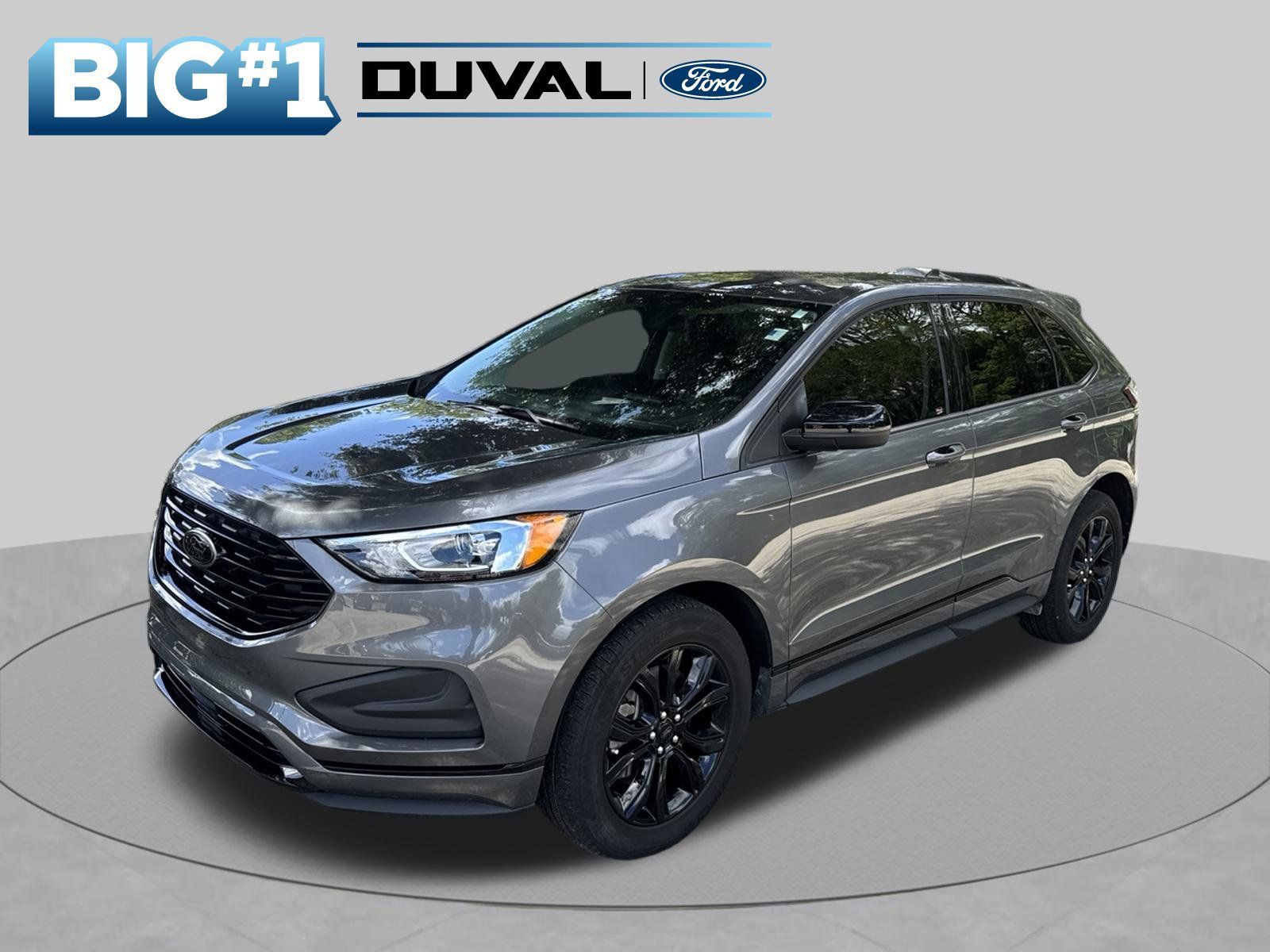 Used 2024 Ford Edge SE w/ Black Appearance Package AWD/4WD image 3