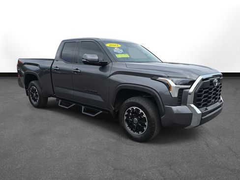 Used 2022 Toyota Tundra SR5 image 3