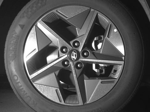 Used 2025 Hyundai Tucson SEL FWD image 13