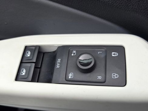 Used 2021 Volkswagen ID.4 1st Edition RWD image 25