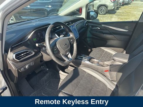 Used 2023 Chevrolet Bolt LT w/ Infotainment Package image 7