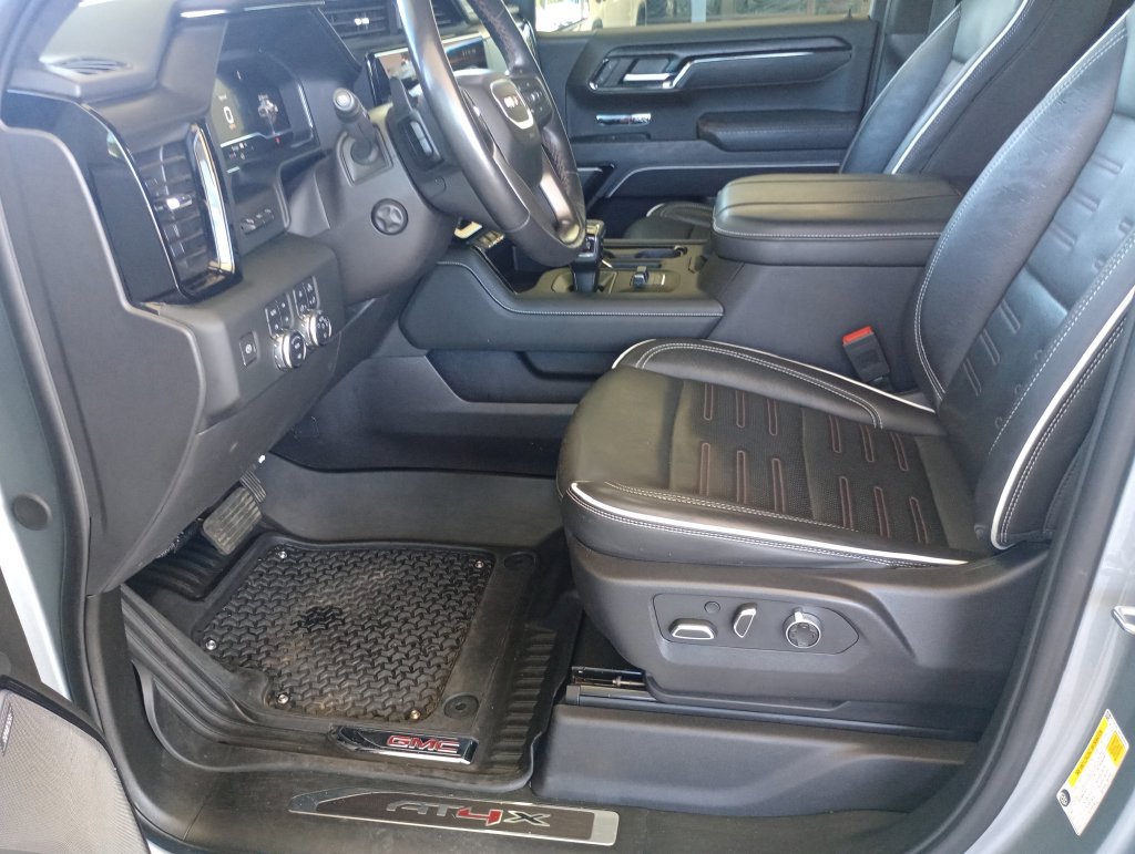 Certified 2024 GMC Sierra 1500 AT4X AWD/4WD image 9