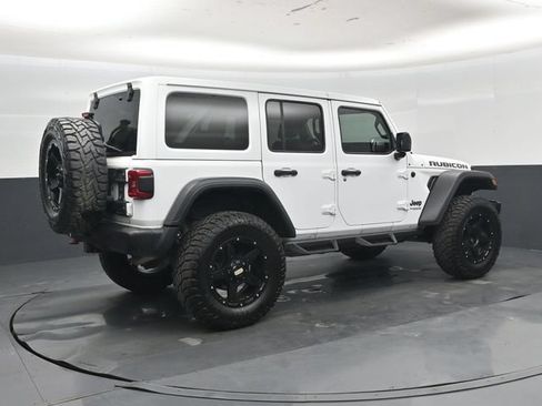 Used 2018 Jeep Wrangler Unlimited Rubicon w/ Steel Bumper Group AWD/4WD image 3