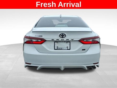 Used 2023 Toyota Camry SE w/ Cold Weather Package image 7