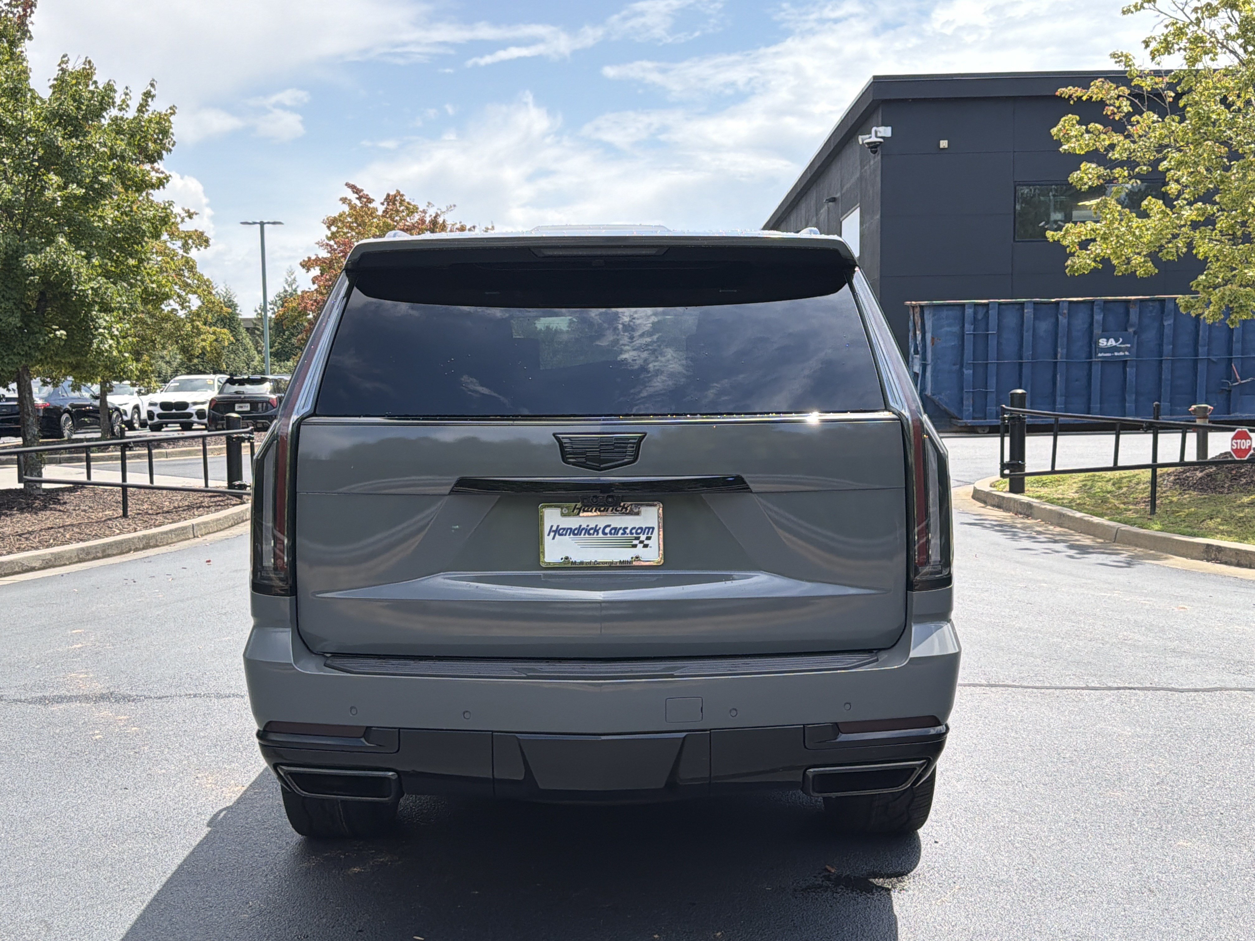 Used 2026 Cadillac Escalade Platinum Sport w/ LPO, Floor Liner Package AWD/4WD image 17