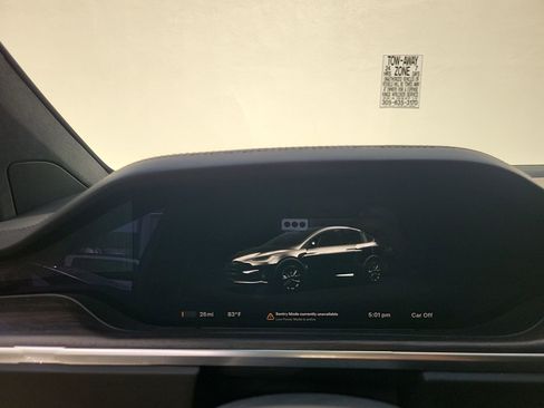 Used 2023 Tesla Model X image 31