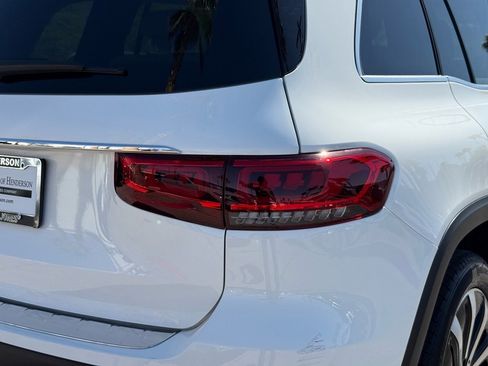 Certified 2023 Mercedes-Benz GLB 250 image 22
