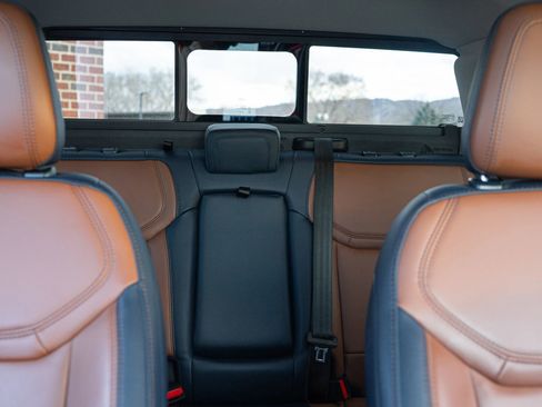 Used 2024 Ford Maverick Lariat w/ 4K Tow Package image 25