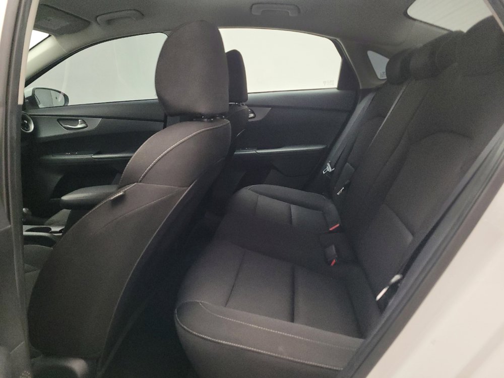 Used 2021 Kia Forte LXS FWD image 18