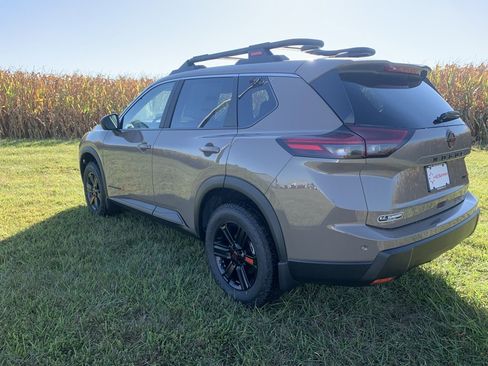 New 2026 Nissan Rogue SV w/ Rock Creek Premium Package image 7