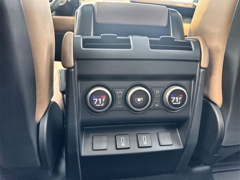 Used 2026 Land Rover Defender 110 S image 16