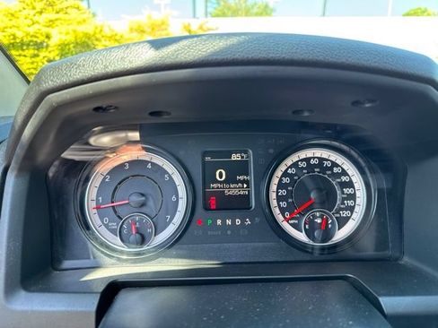 Used 2021 RAM 1500 Tradesman w/ Chrome Appearance Group AWD/4WD image 4