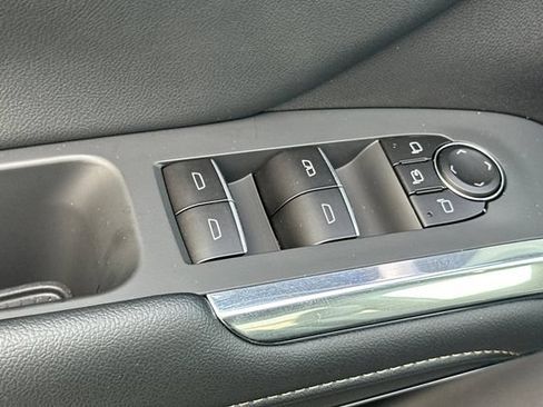 New 2026 Chevrolet Traverse High Country FWD image 18