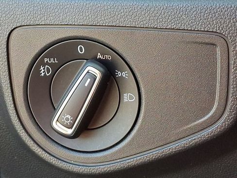 Used 2019 Volkswagen Atlas SE AWD/4WD image 9