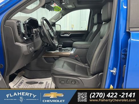 Used 2024 Chevrolet Silverado 1500 LT Trail Boss w/ LT Trail Boss Premium Package image 9