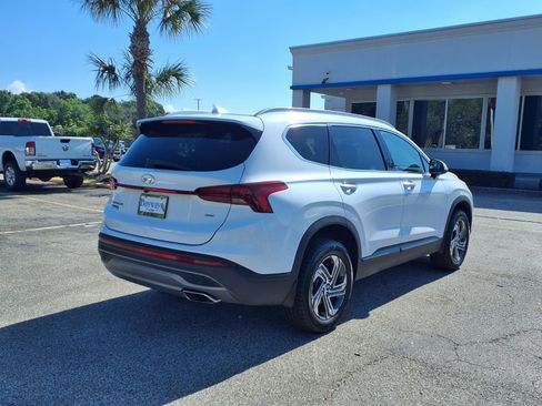 Used 2023 Hyundai Santa Fe SEL AWD/4WD image 2