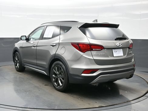 Used 2017 Hyundai Santa Fe Sport w/ 2.0T Ultimate Tech Package 05 AWD/4WD image 4